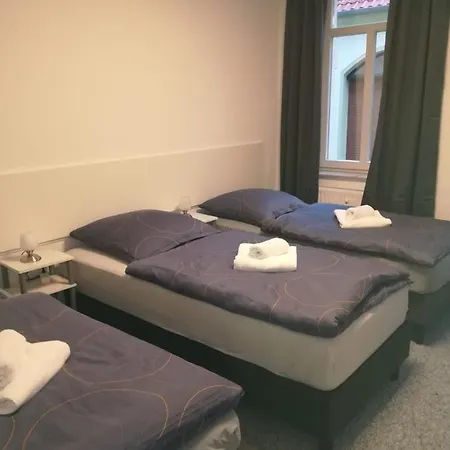 Kunstgasse 11 8 Gasthof 3*